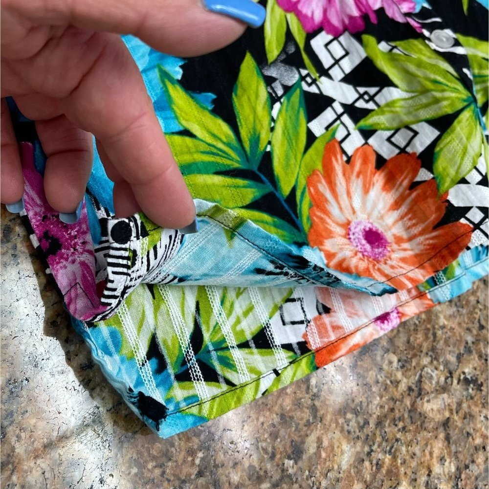 Alfred Dunner Women's Bright Floral Print 3/4 Sleeve Button Down Blouse Size 14P - Picture 7 of 16